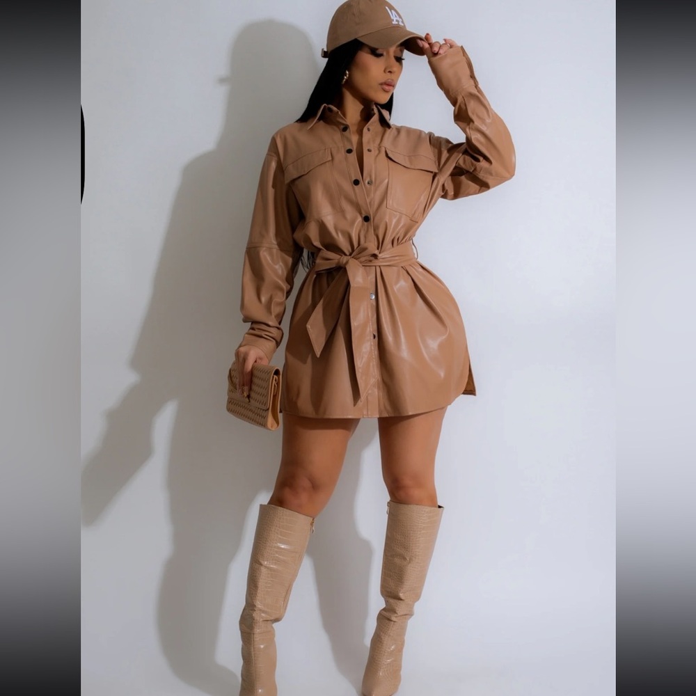 NWT’S FAUX LEATHER TIE DRESS!